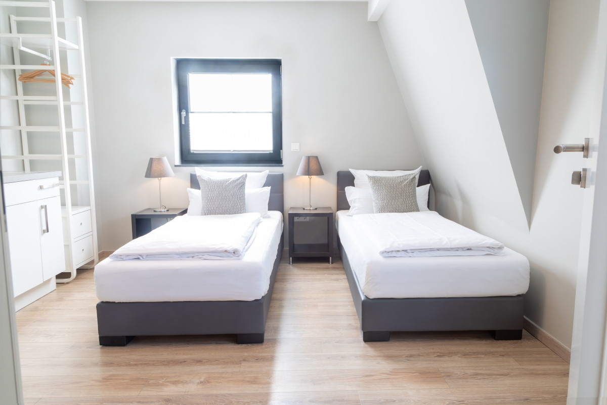 Twin Room with Main Street View